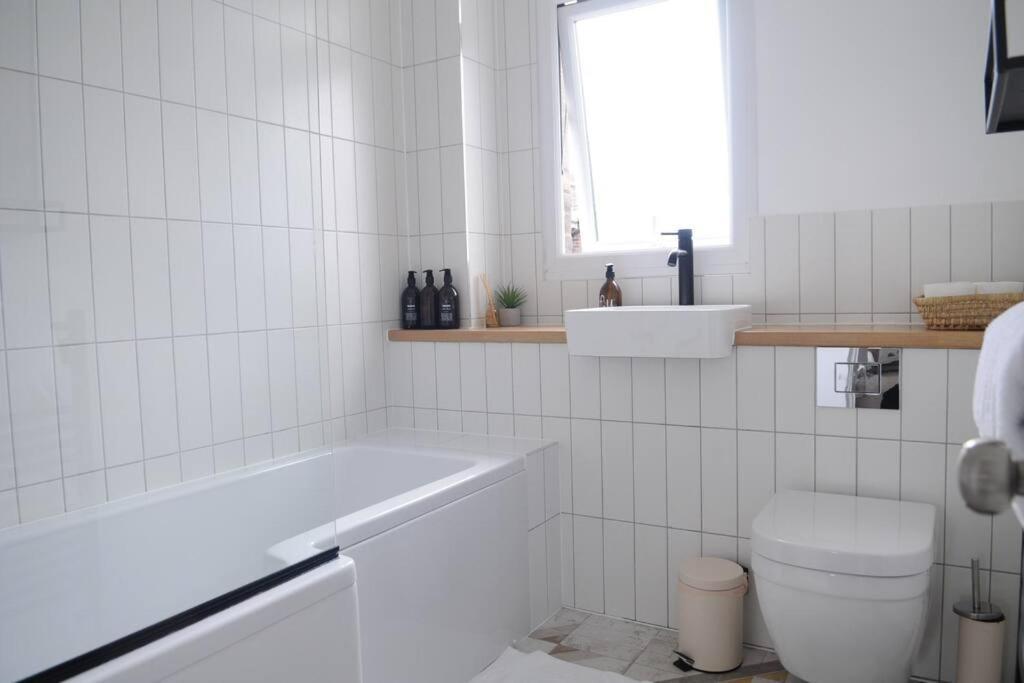 Light Filled Mid- Century 3 Bed Cottage In Dulwich لندن المظهر الخارجي الصورة